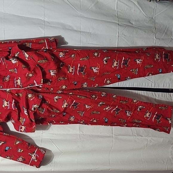 OLD NAVY Pajamas, XXL, 2018 Dogs, Red, 2pc, Top & Pants, Flannel - Picture 4 of 16